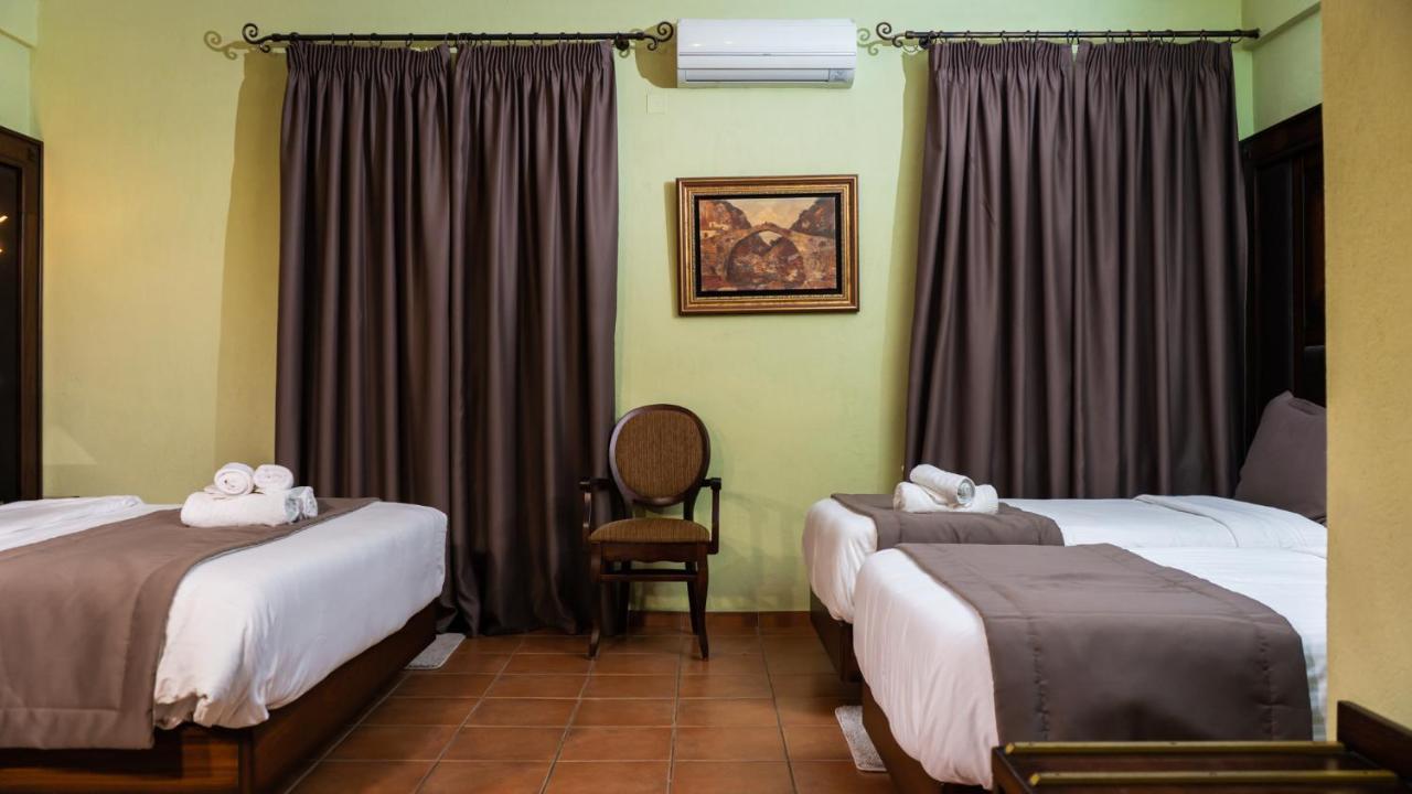 Dellas Boutique Hotel Kalambaka Exterior photo