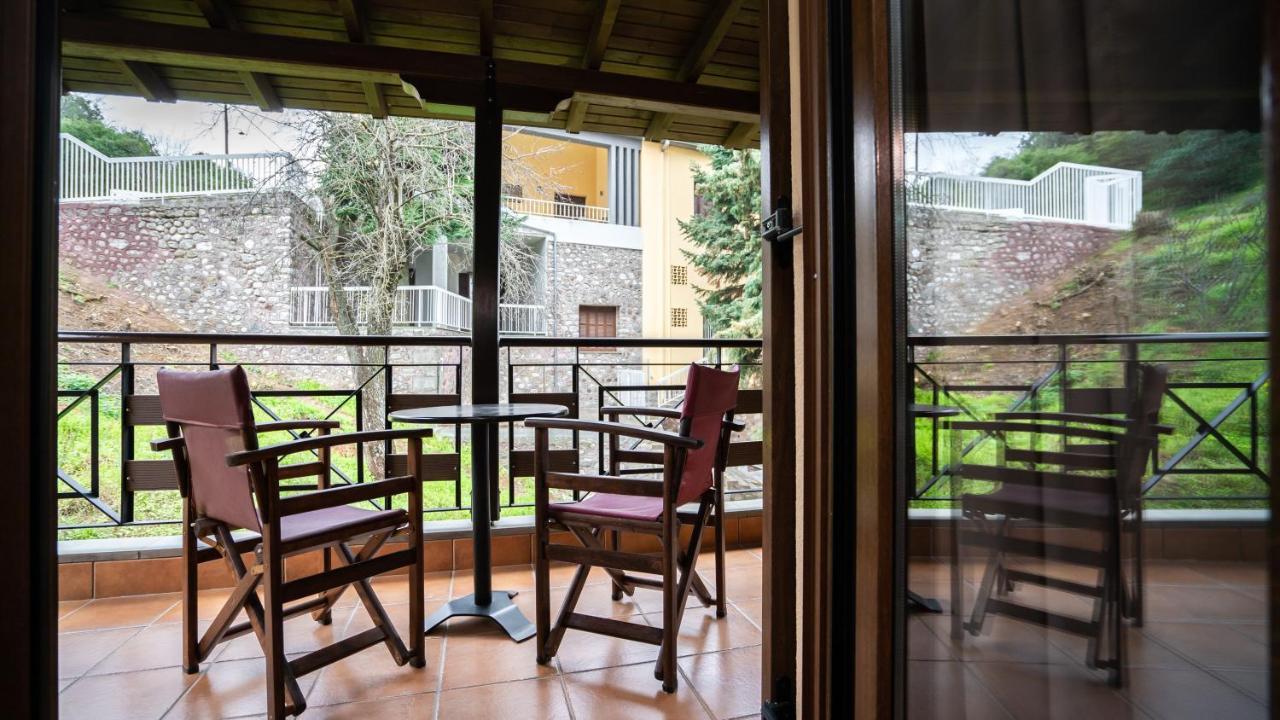 Dellas Boutique Hotel Kalambaka Exterior photo