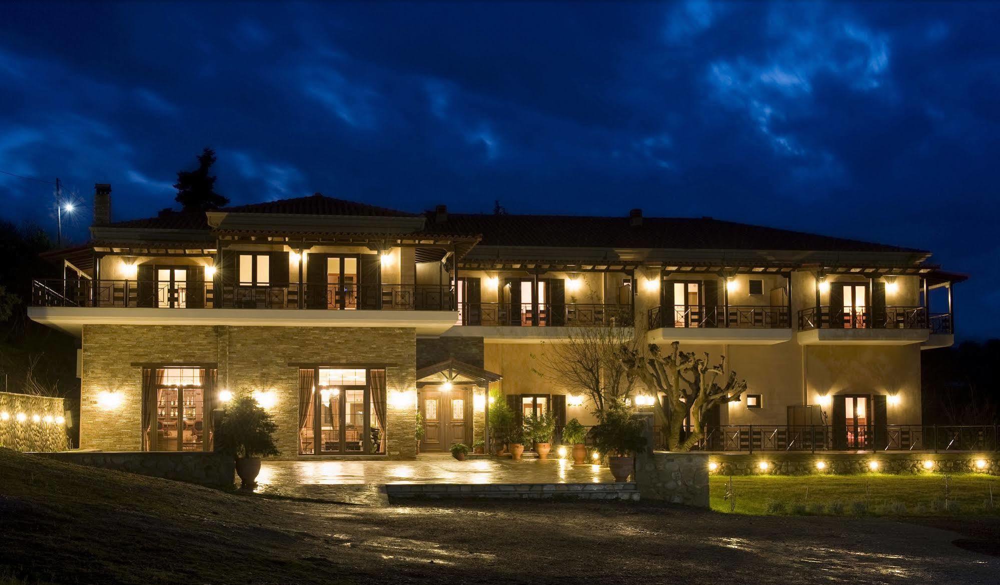 Dellas Boutique Hotel Kalambaka Exterior photo
